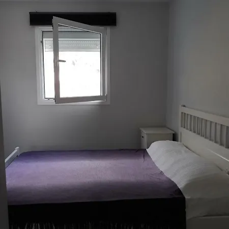 Modern With Private Pool Apartament *