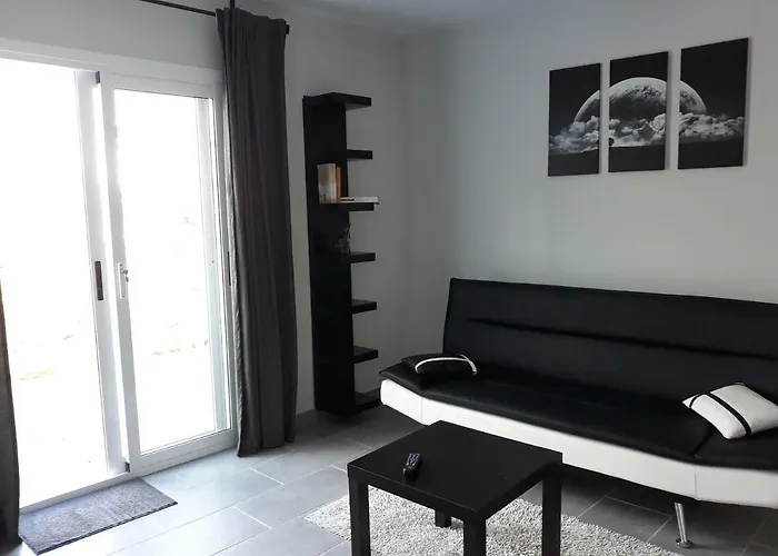 Modern With Private Pool Lägenhet